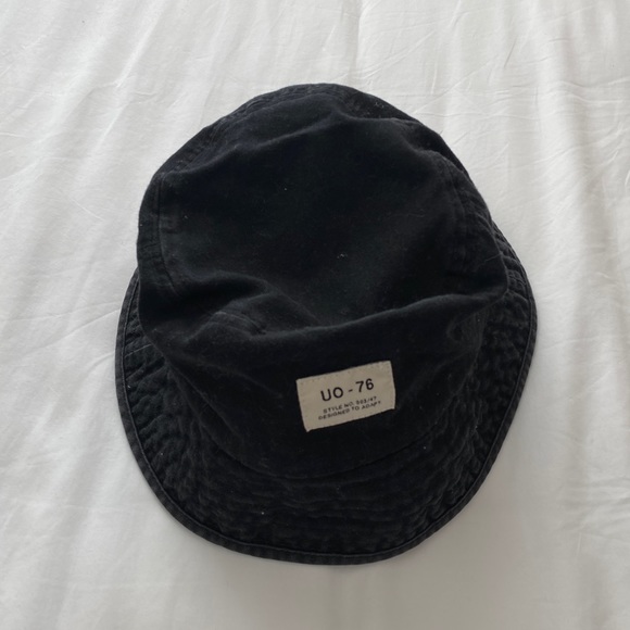 Bucket hat - Picture 1 of 2